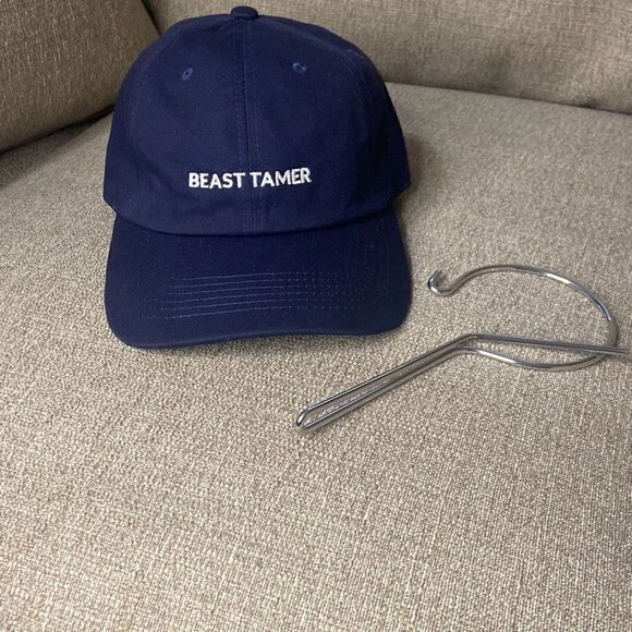 Berodin Wax Navy Beast Tamer Baseball Hat Cap & Metal Wax Can Holder & Scraper - Picture 2 of 8